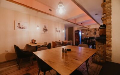 Prema projektu arhitekte isporučena cjelokupna rasvjeta i elektromaterijal za novootvoreni Restoran Pub Ćasa na Slatini u Tuzli