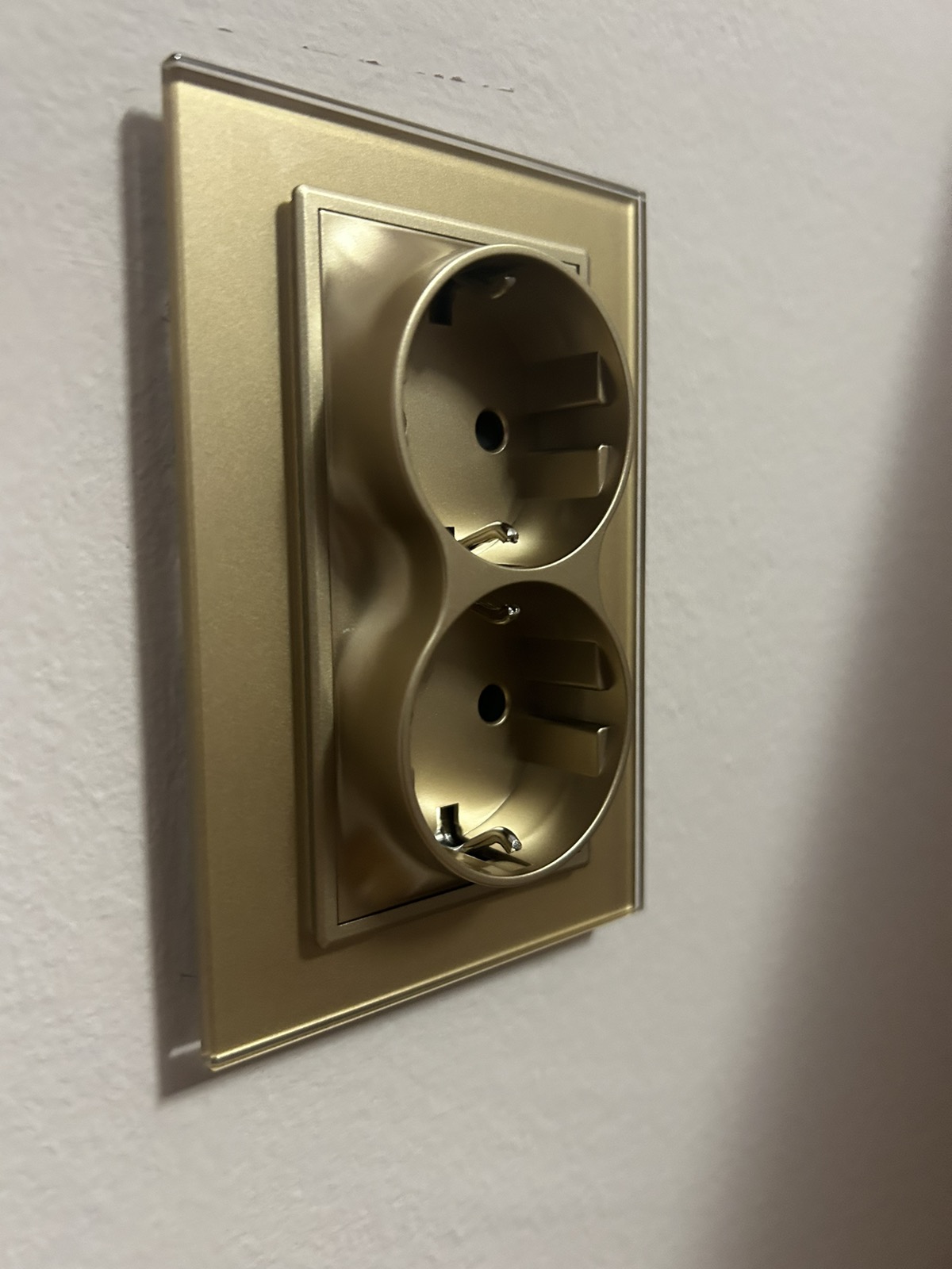 LIVOLO dupla utičnica- zlatna - Image 6