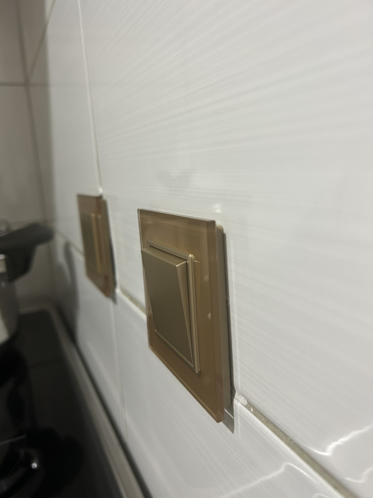 LIVOLO mehanički prekidač i stakleni okvir (komplet) - Image 6