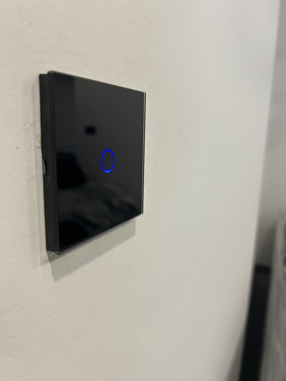 TECH WAVE touch jednopolni prekidač- crna(komplet- baza i panel) - Image 4